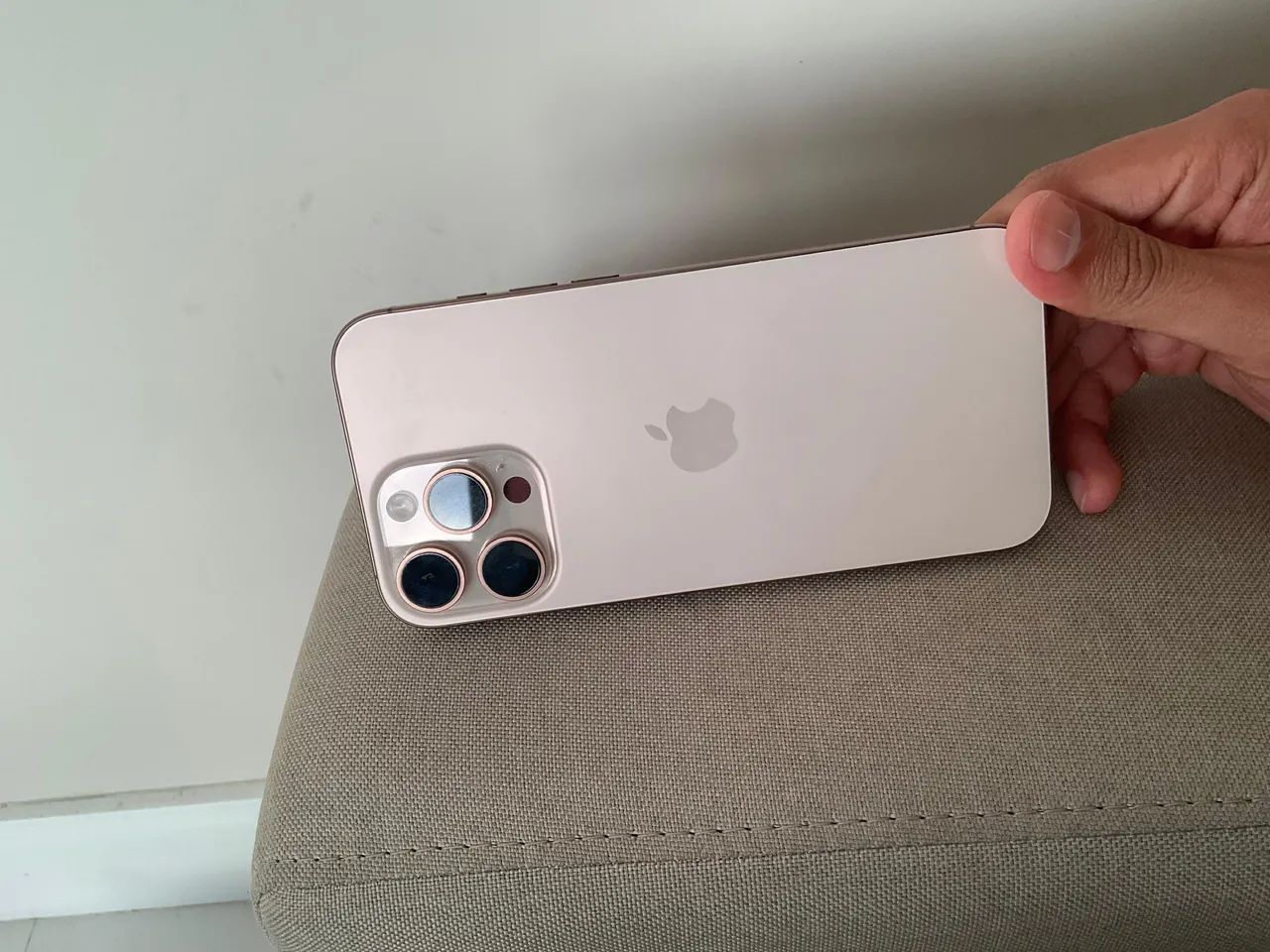 iPhone 16 pro max  - Foto 4