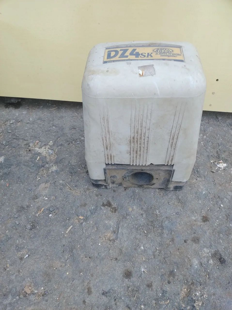 Motor para portão elétrico marca Rossi - Foto 3