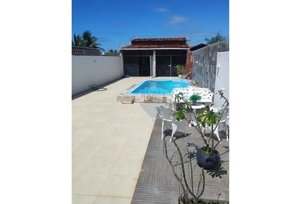 Casa Moderna em Barra de São Miguel, AL - Imperdível!