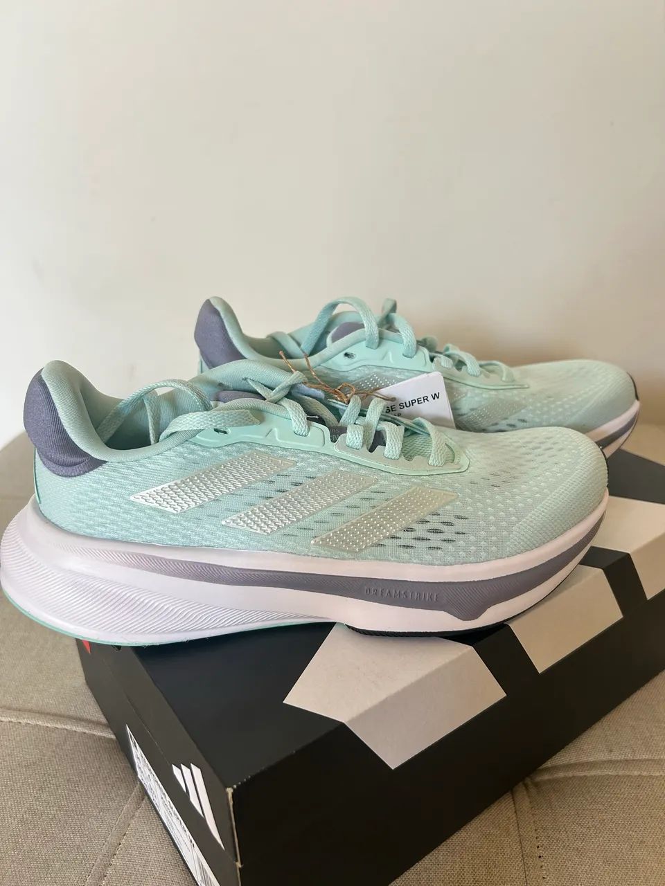 Tênis Adidas