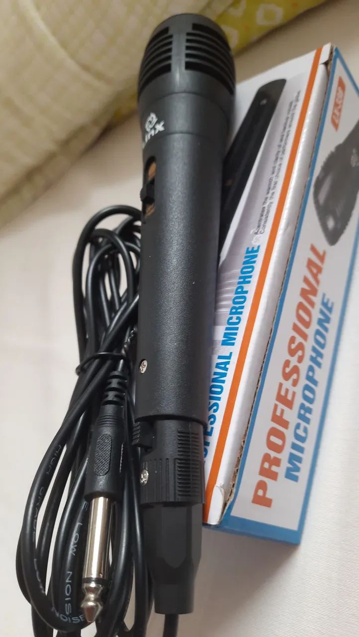 Microfone novo com fio de 2m  - Foto 3