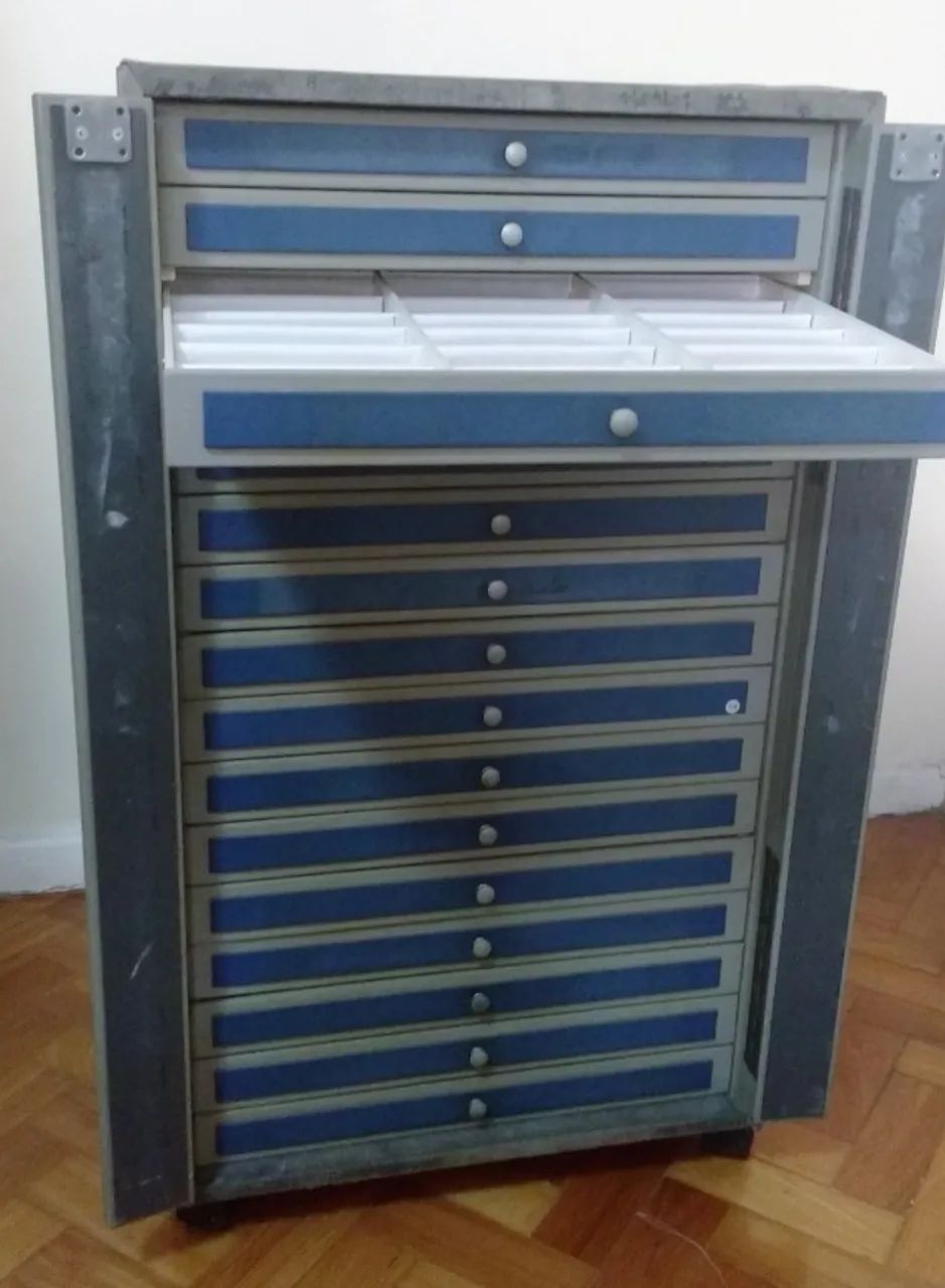Gaveteiro para óculos