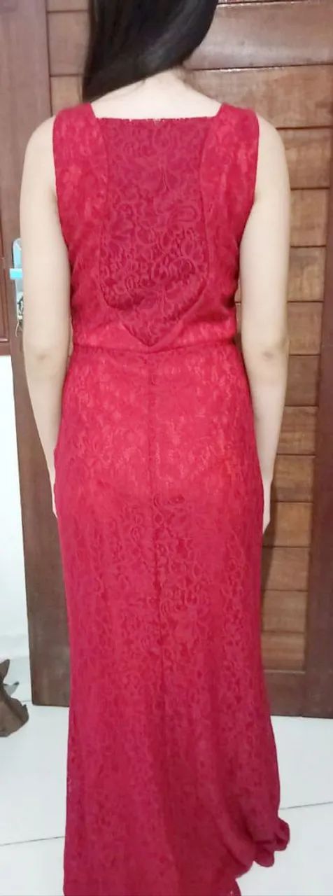 Vestido longo  vermelho de renda  - Foto 2