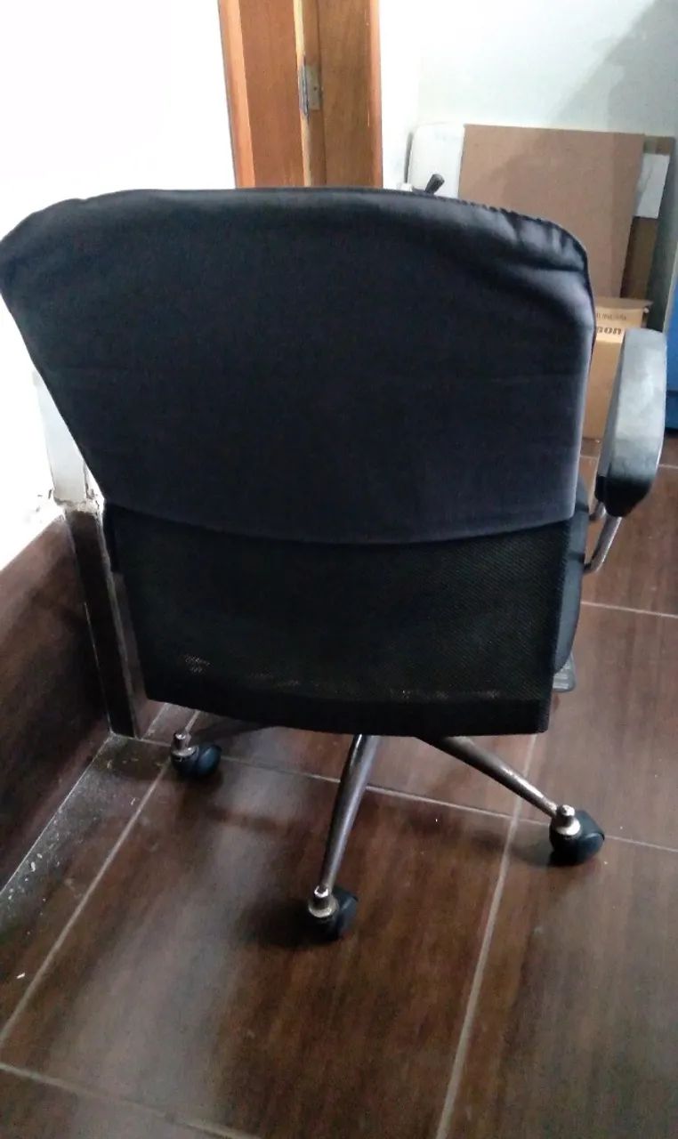 Cadeira de escritório - Foto 2