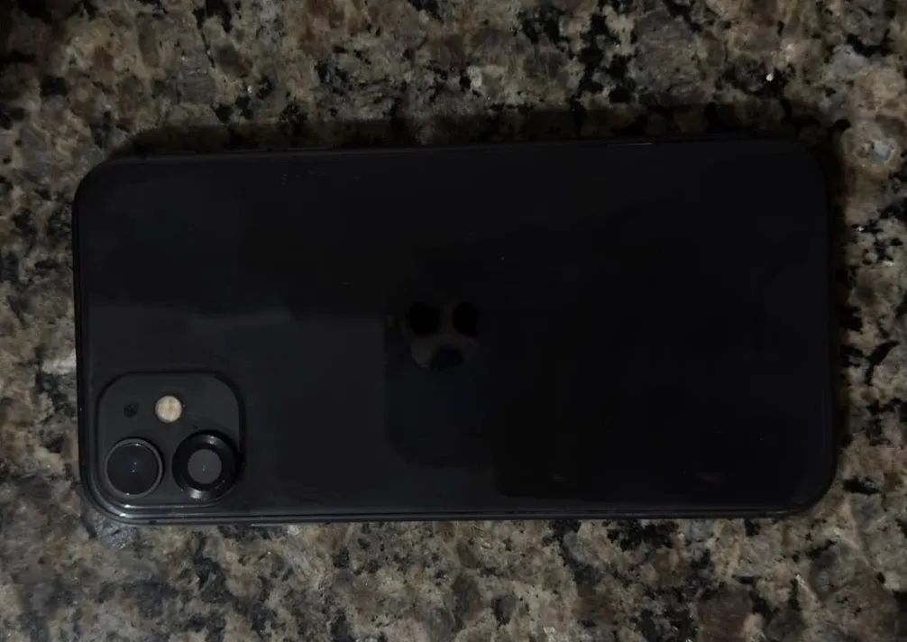 Vendo IPhone 11 