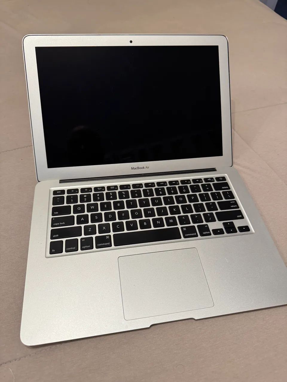 MacBook Air 13 - Funcionando 100% - 2013 | i5 | 4GB | SSD 128GB