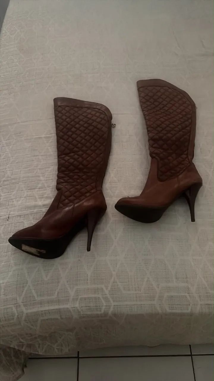 Bota em couro legítimo  - Foto 2
