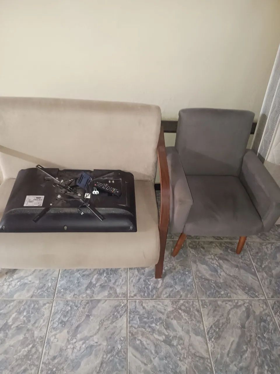 Vende se ótimo estado de conservação e bom preco - Foto 3