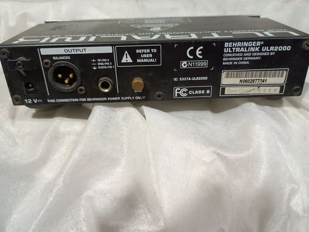 Receptor Behringer ULR2000 - Foto 2