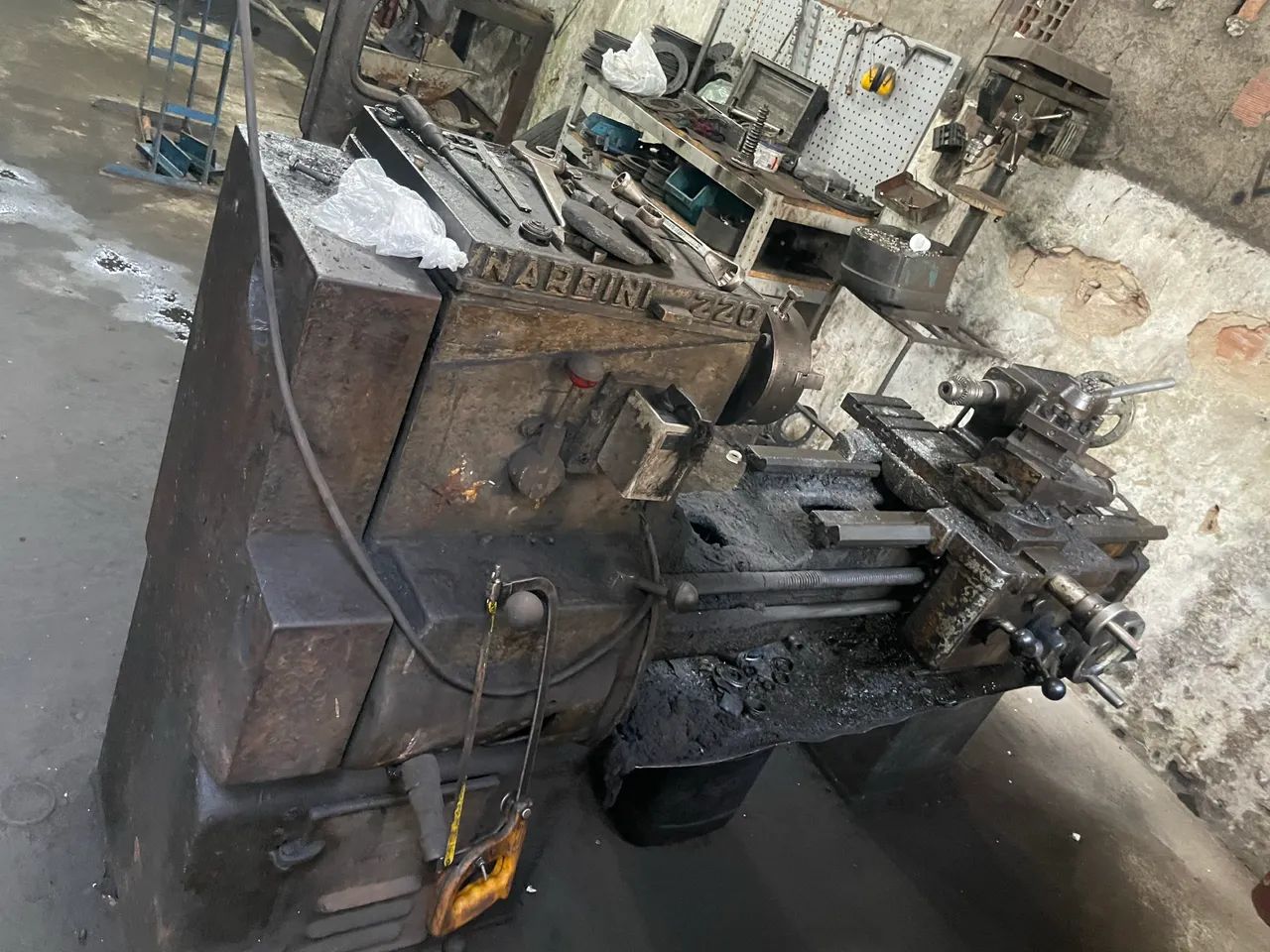 Torno Mecânico Nardini 220 - Funcionando - Foto 3