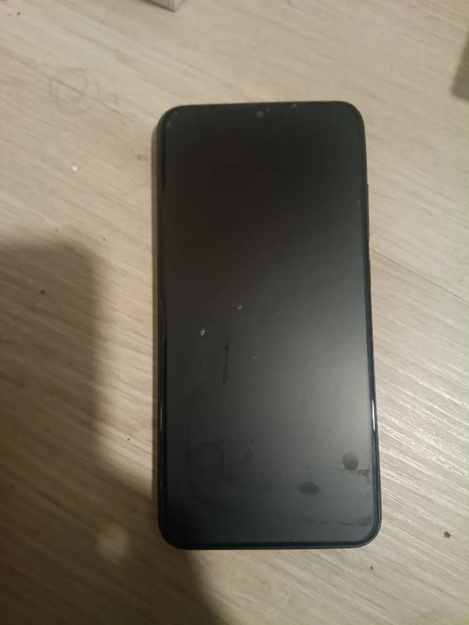Celulares para retirada de peças