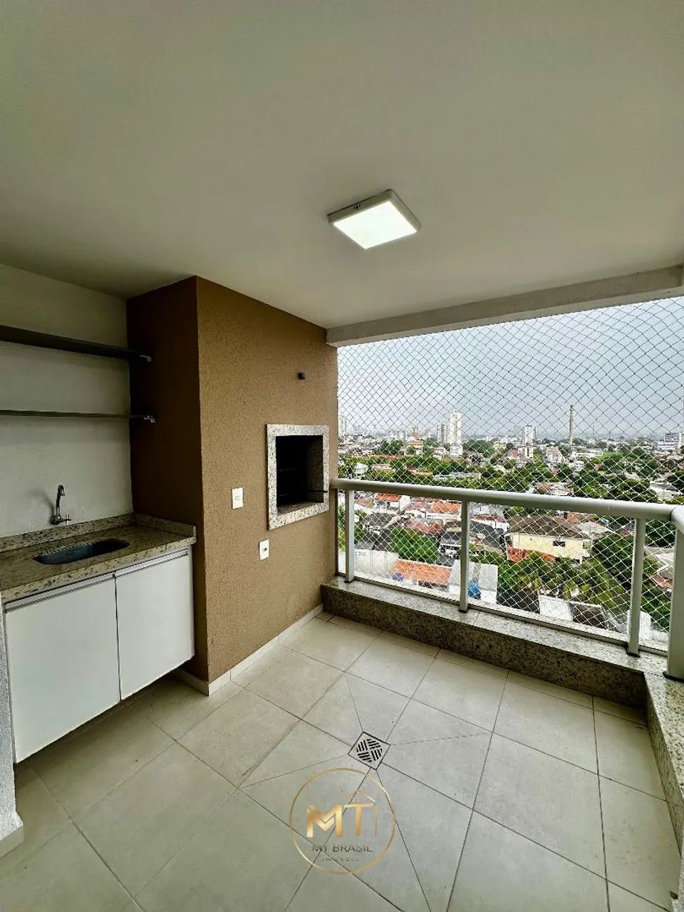 Apartamento Edifício arboreto aceito carro ou parcelo