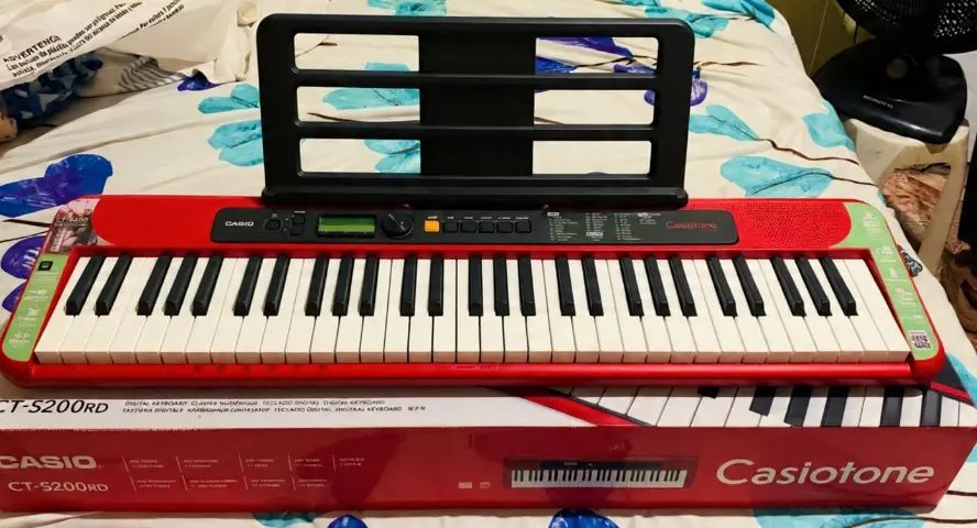 Teclado CASIO CT - S200RD