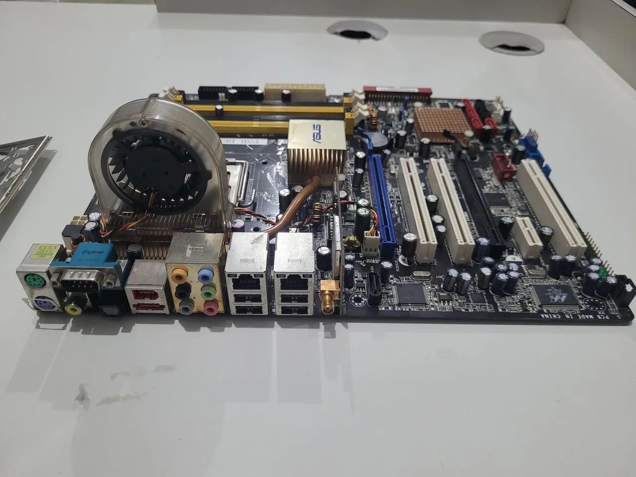 Placa Mãe Asus P5B Deluxe - Foto 2