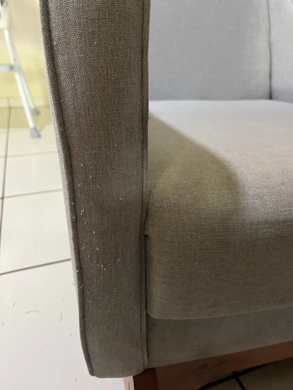 Poltrona de amamentar com apoio para os pés  - Foto 2