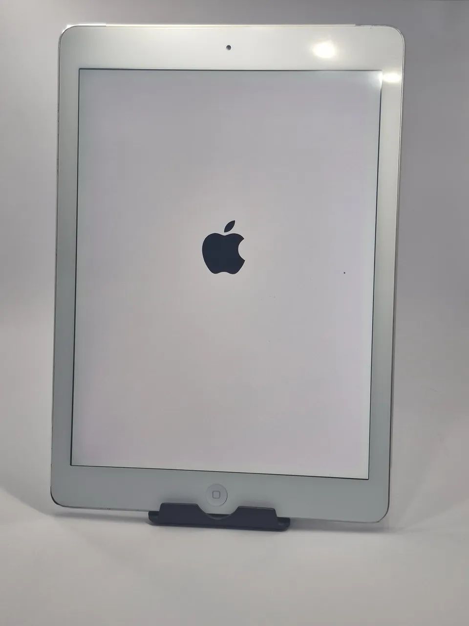 iPad Air 1 - 32Gb Prata - Tablets e E-Readers - Jardim Zara