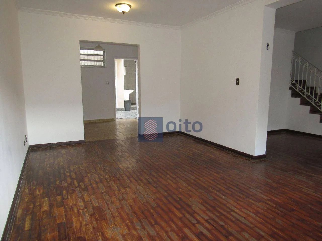 Casa em rua tranquila próxima a Praça das Corujas Vila Beatriz .. - Foto 2