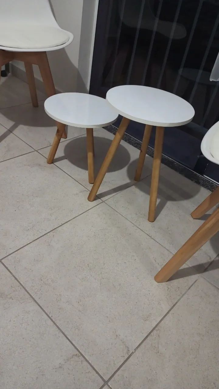 Mesa lateral cabeceira 
