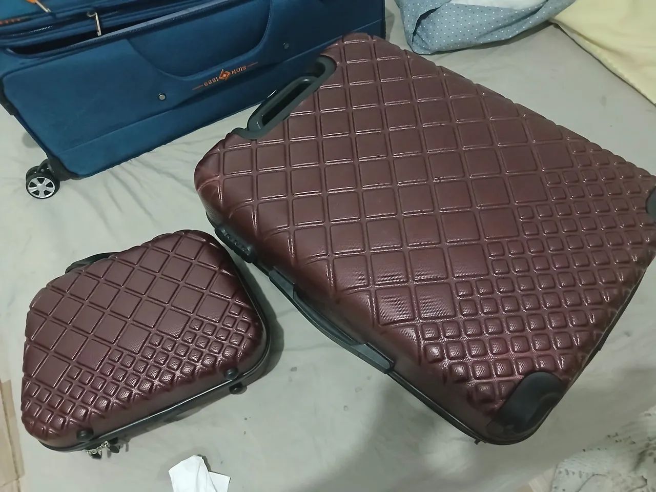 Vendo mala e maleta