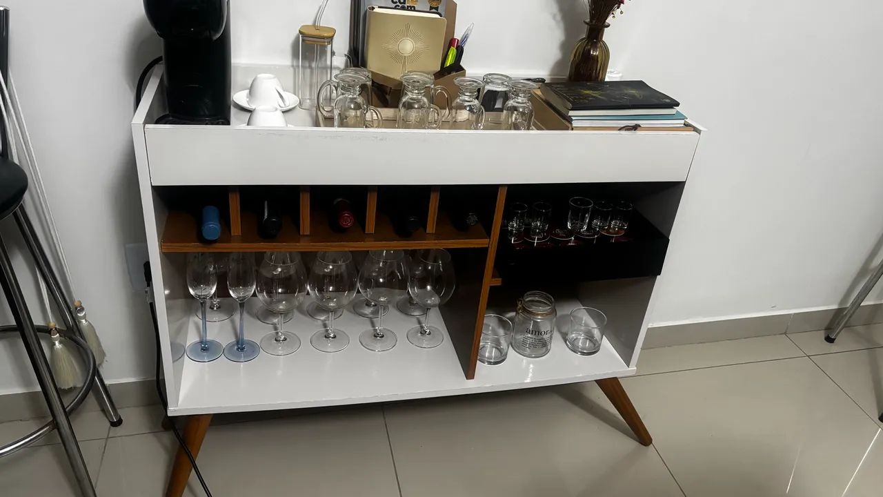Balcão para vinhos  - Foto 3