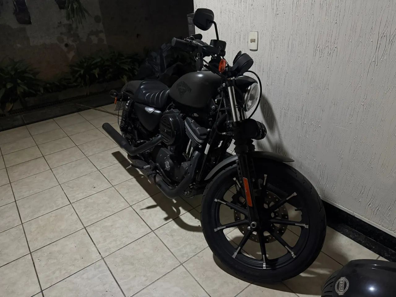 Harley Davidson iron 883 