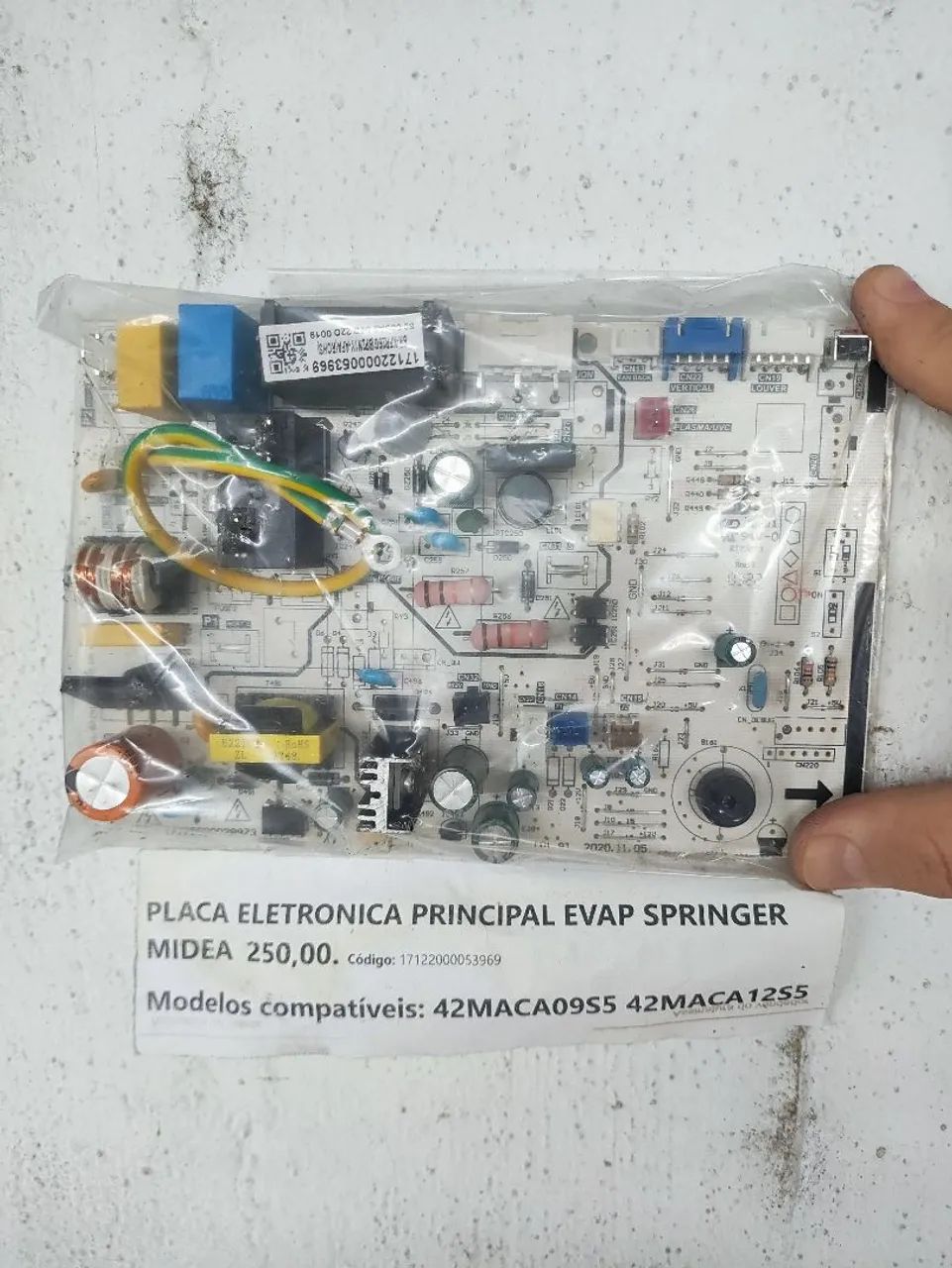 Placa Eletrônica Springer Midea e Carrier. - Foto 2