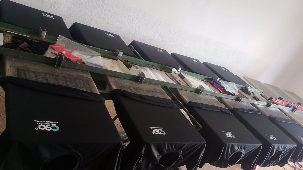 Uniformes personalizados  - Foto 4