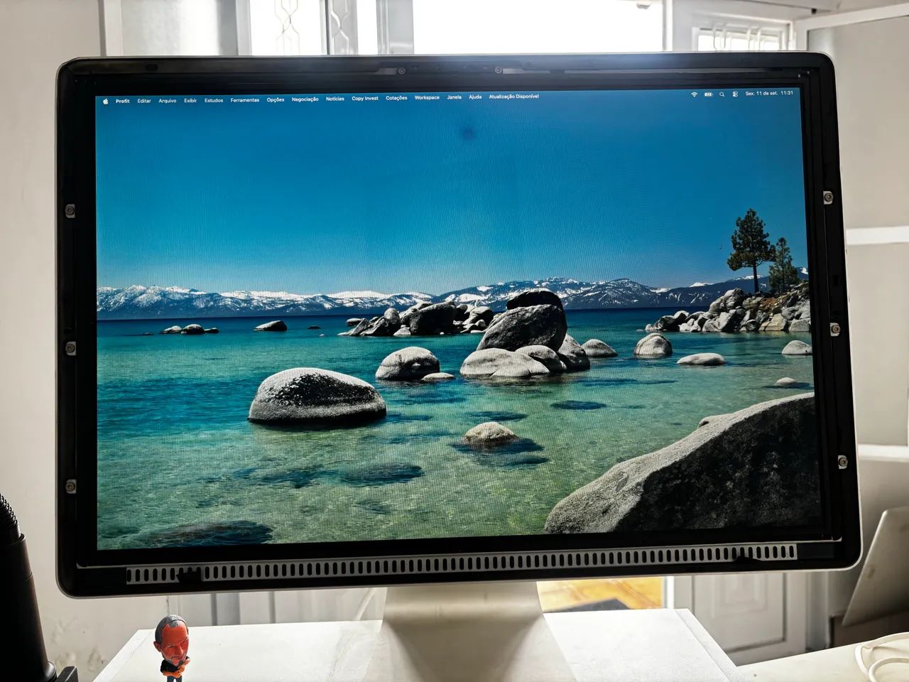 Tela display monitor apple 24 polegadas cinema display sem vidro  - Foto 4
