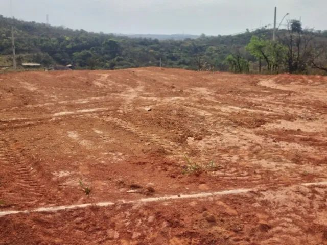 Lote de 200m² em Divinópolis a 4km do centro com financiamento próprio 