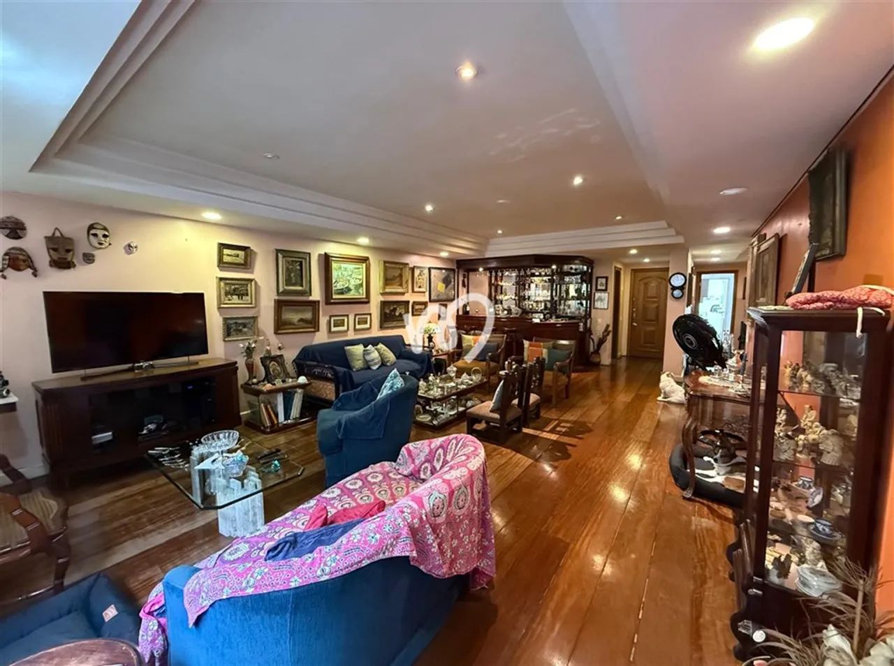 Apartamento 3 quartos, 1 suíte, 1 vaga, 224m² - Foto 2