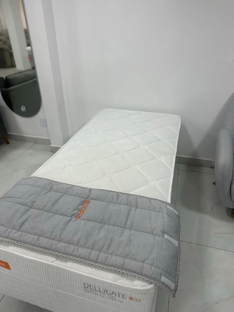 CAMA BOX MOLAS DELLICATE SOLTEIRO INDUCOL