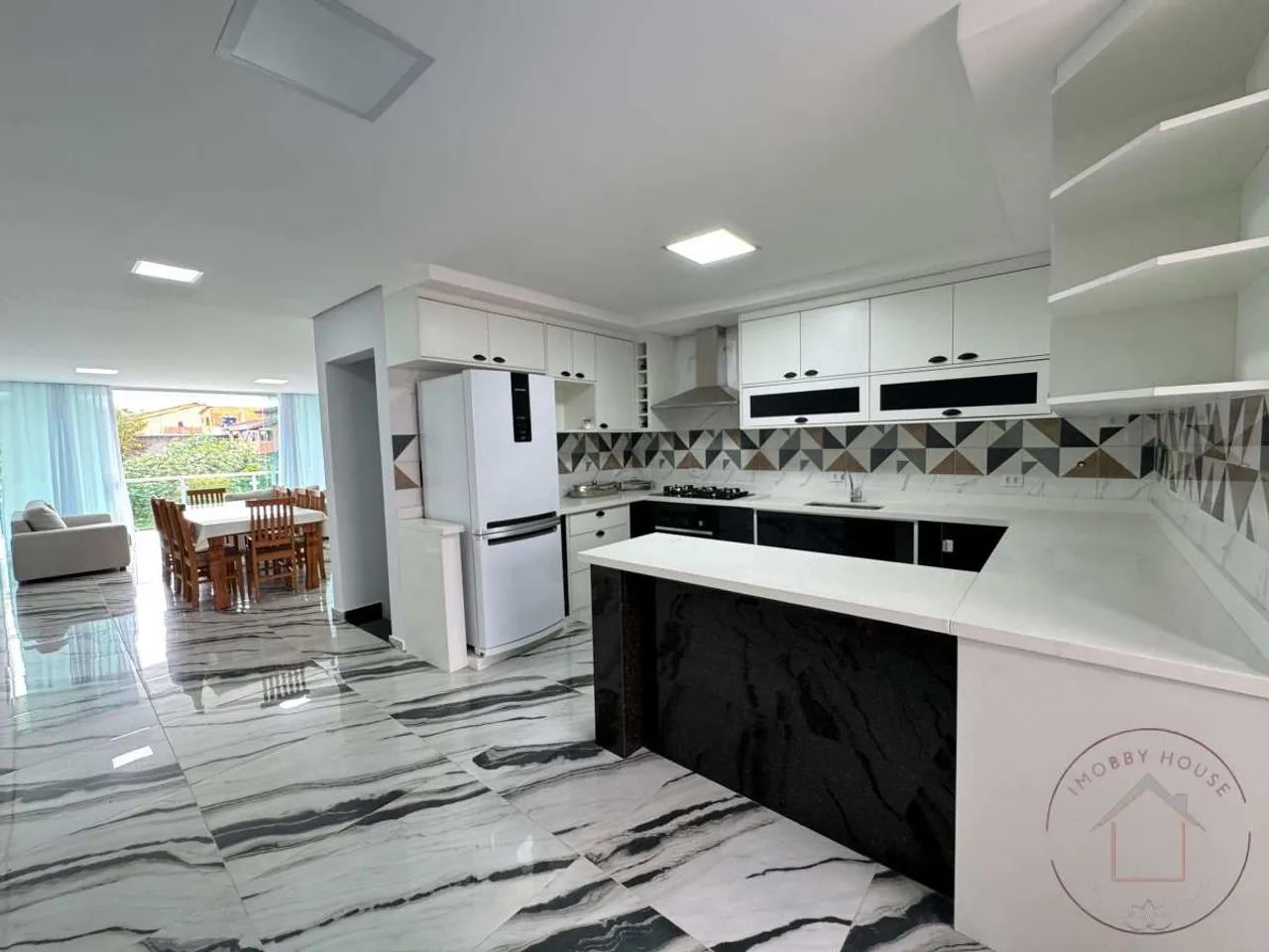 Sobrado à venda em Cotia, Centro (Caucaia do Alto), com 2 quartos, 125m²