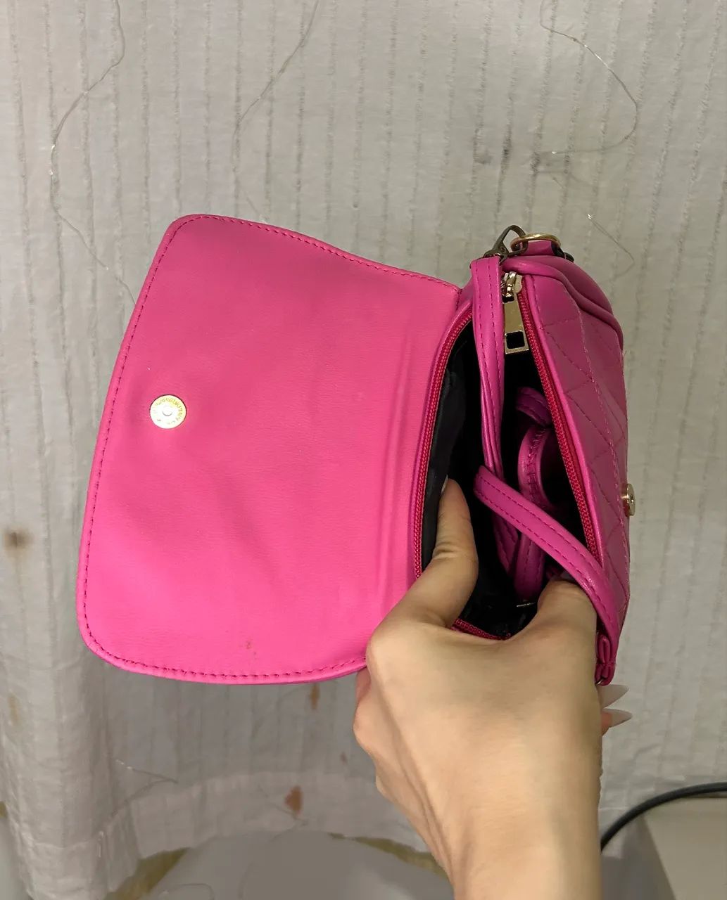 Bolsa Rosa nova - nunca usada  - Foto 3