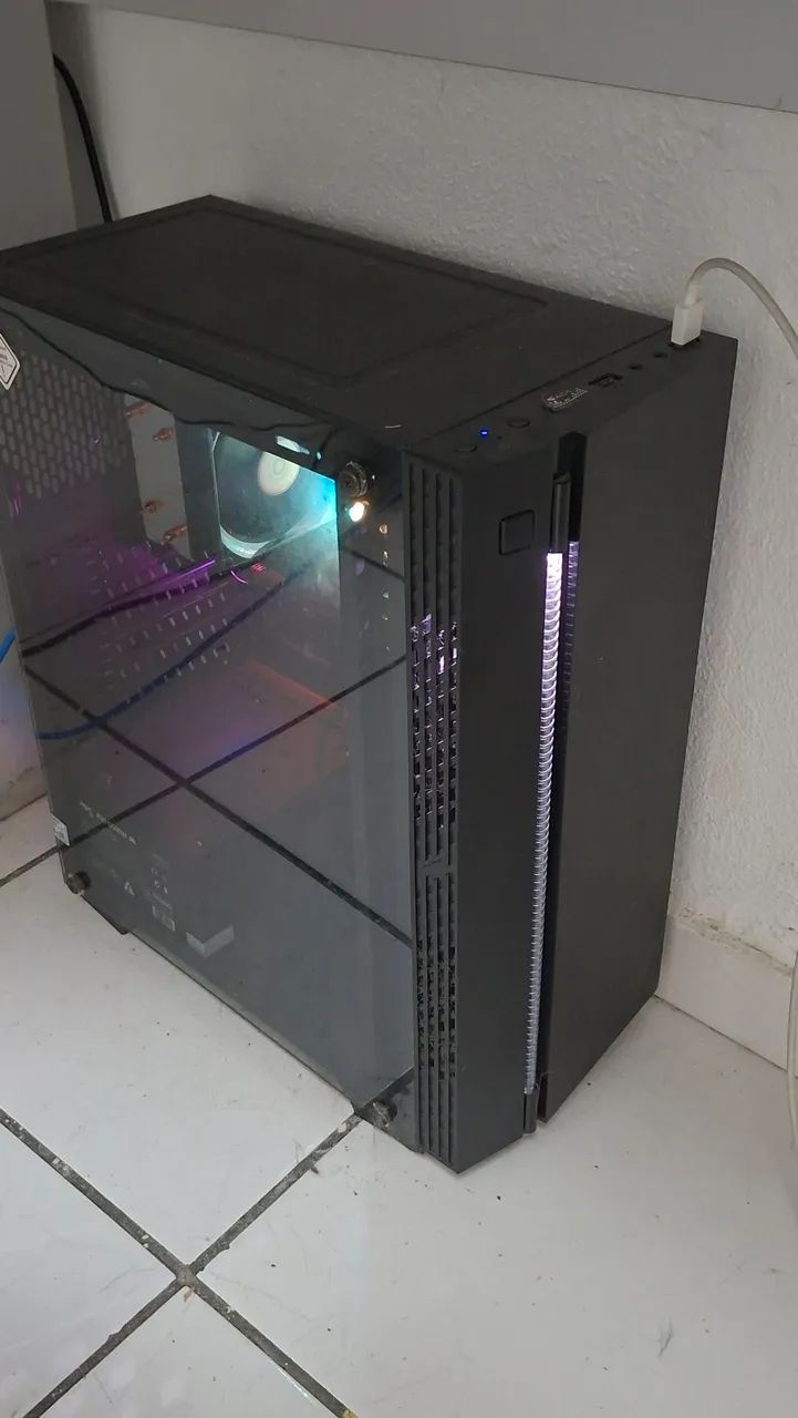 AMD Ryzen 5 5600G 16GB RAM 1TB