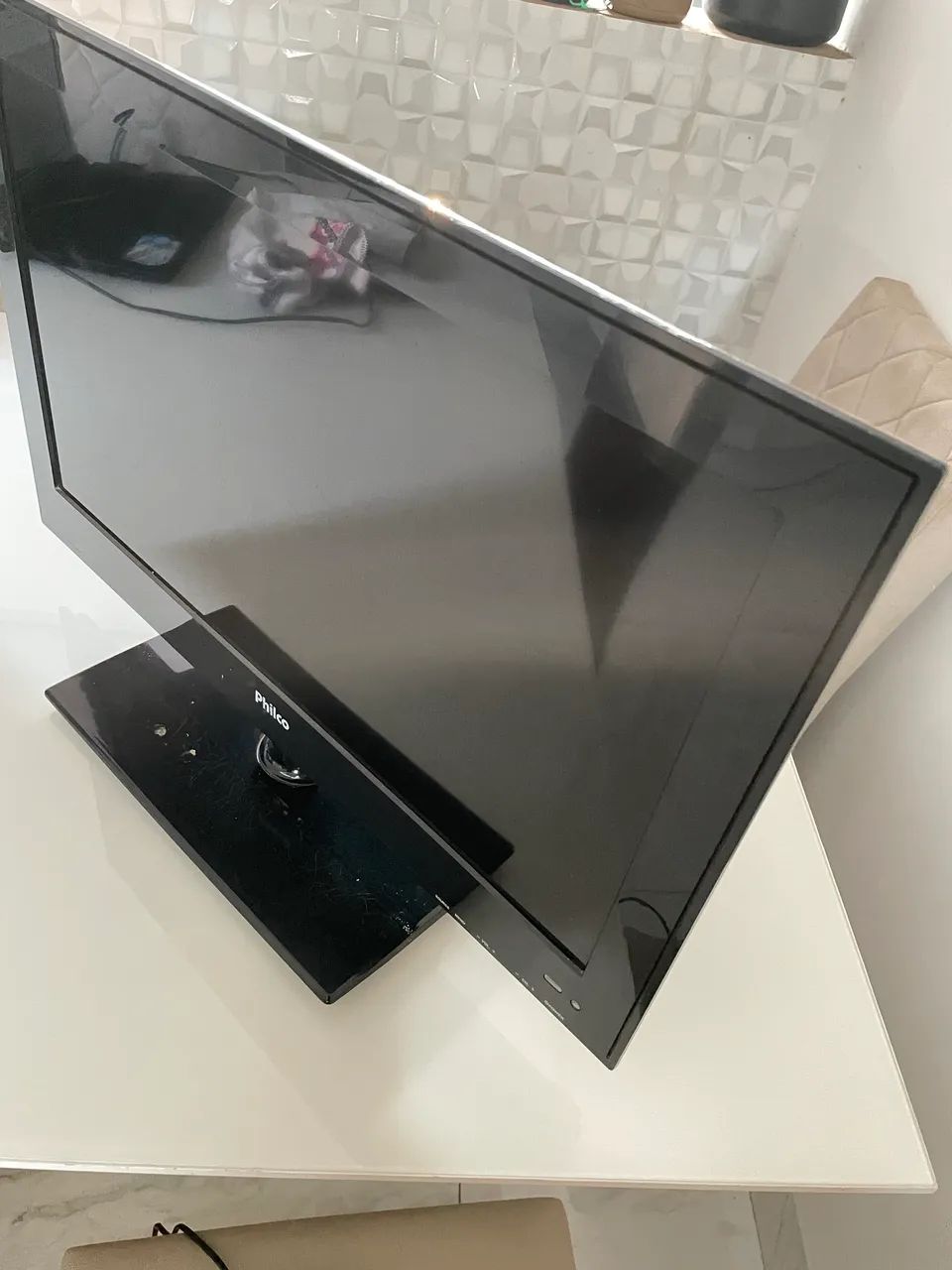 TV LED 29" Philco + Conversor Digital Completo