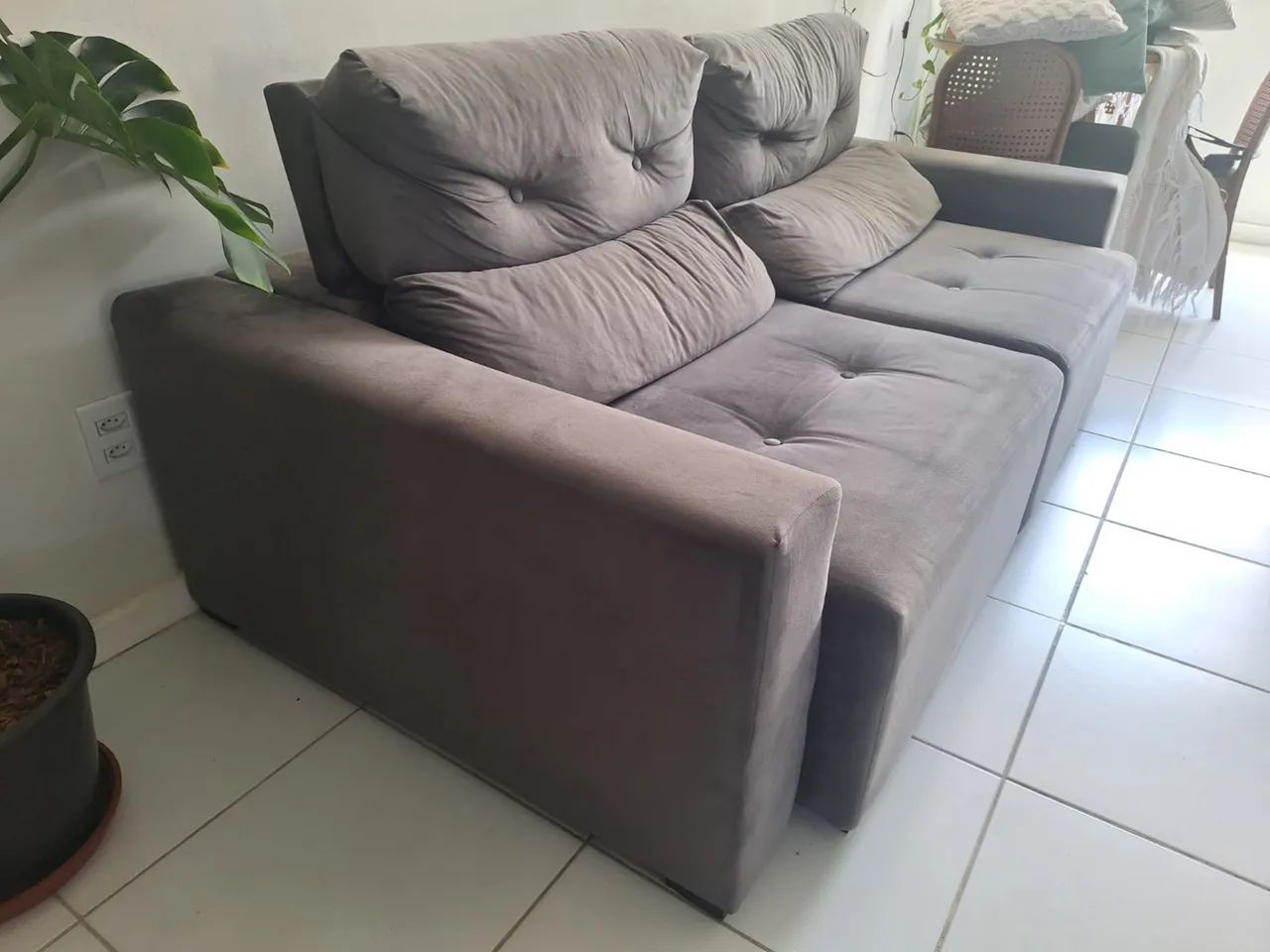 Vendo sofá 3 lugares retrátil - Foto 3