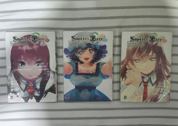 その他 ChaosTCG STEINS;GATE BOX Mangá Steins;Gate - BOX (Vol. 01 - 03) Usados - Livros e revistas