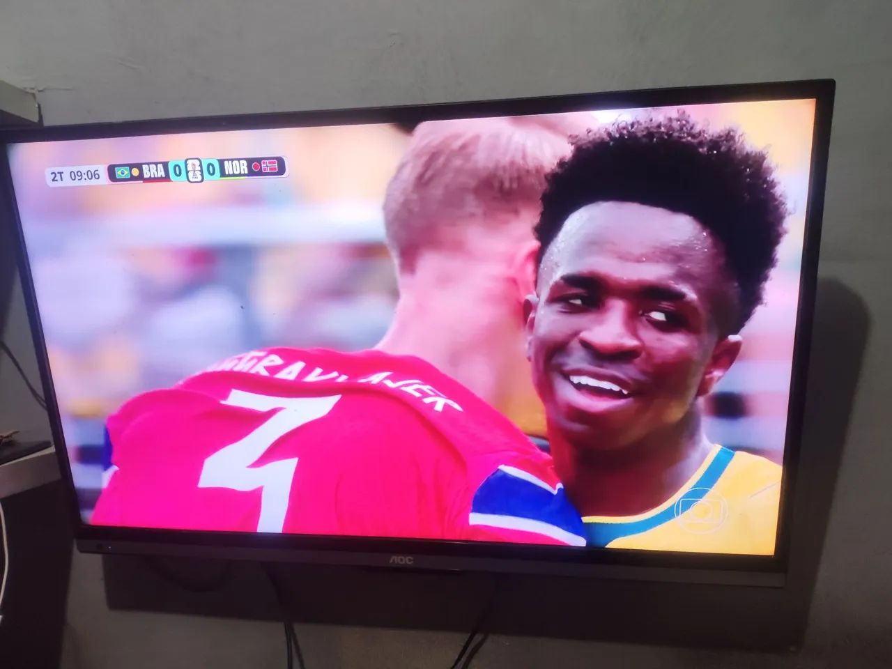 Vendo tv AOC não smart