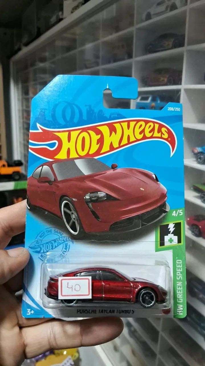 Hot Wheels Porsche Taycan Turbo S