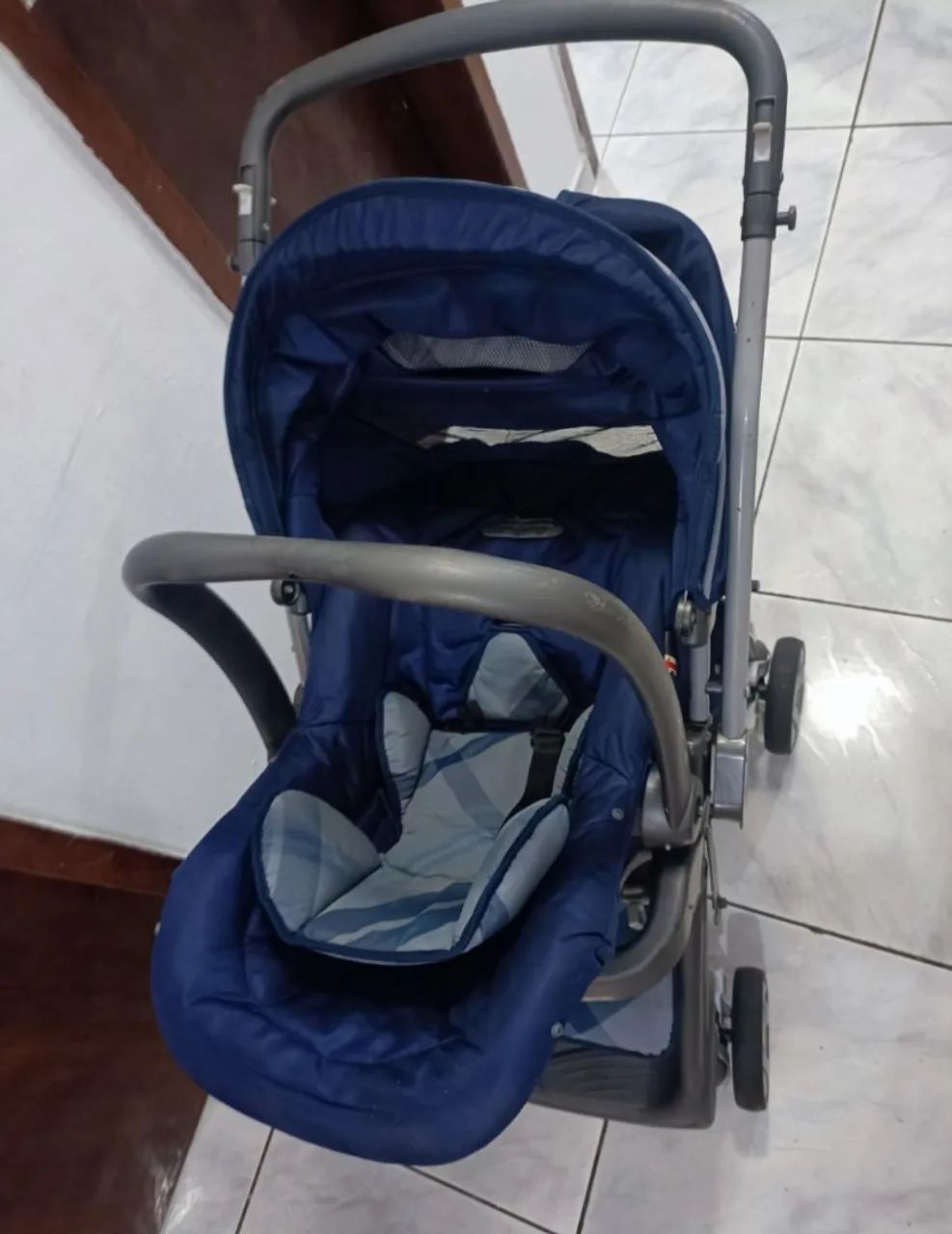 Carrinho + bebê conforto  - Foto 2