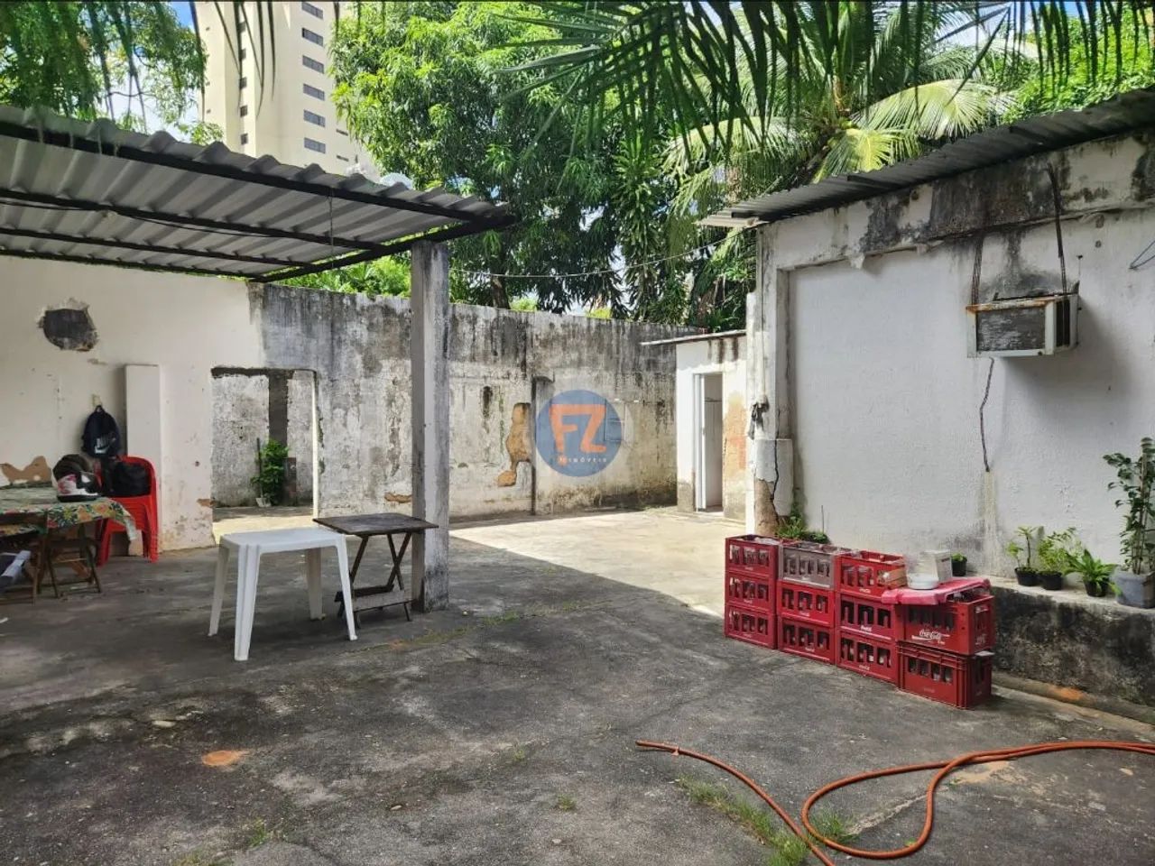 CASA COMERCIAL | EXCELENTE LOCALIZAÇÃO | VAGA PARA APROX. 13 VEÍCULOS - Foto 4