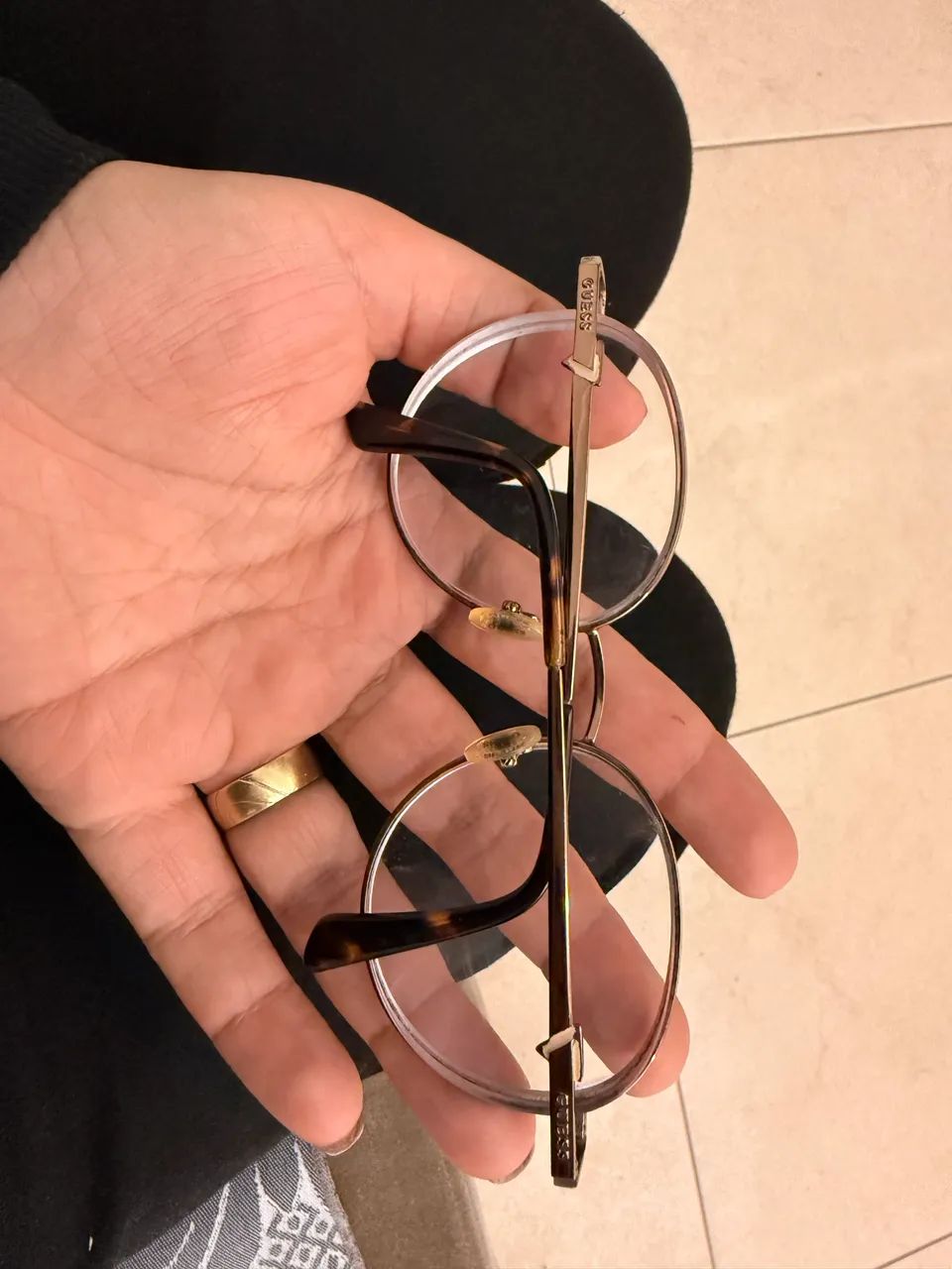 Armação Guess original com case - Foto 4