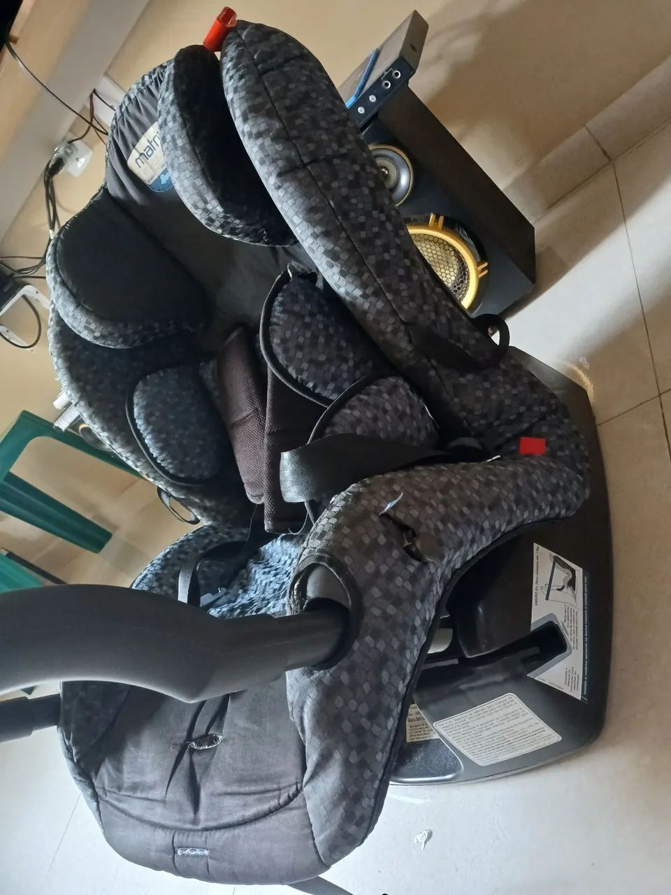 Cadeirinha Bebe conforto para automóvel usada - Foto 3