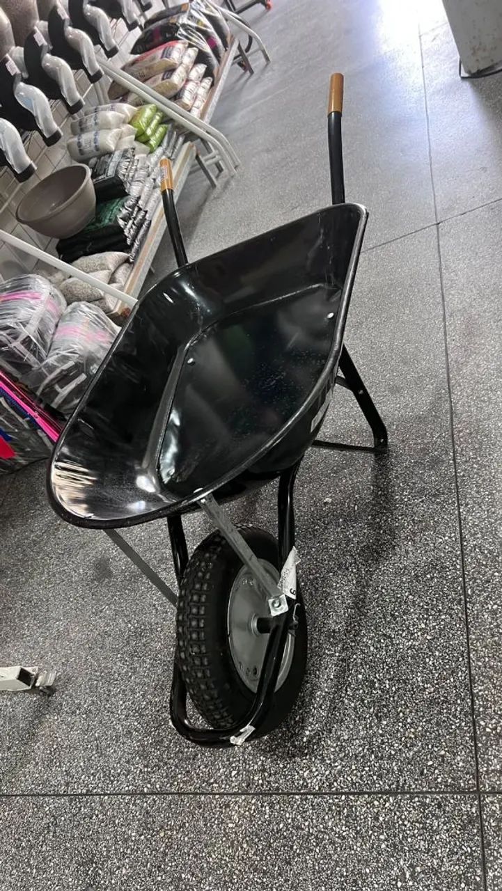 Vendo carrinho de mão 150$ cada  - Foto 4