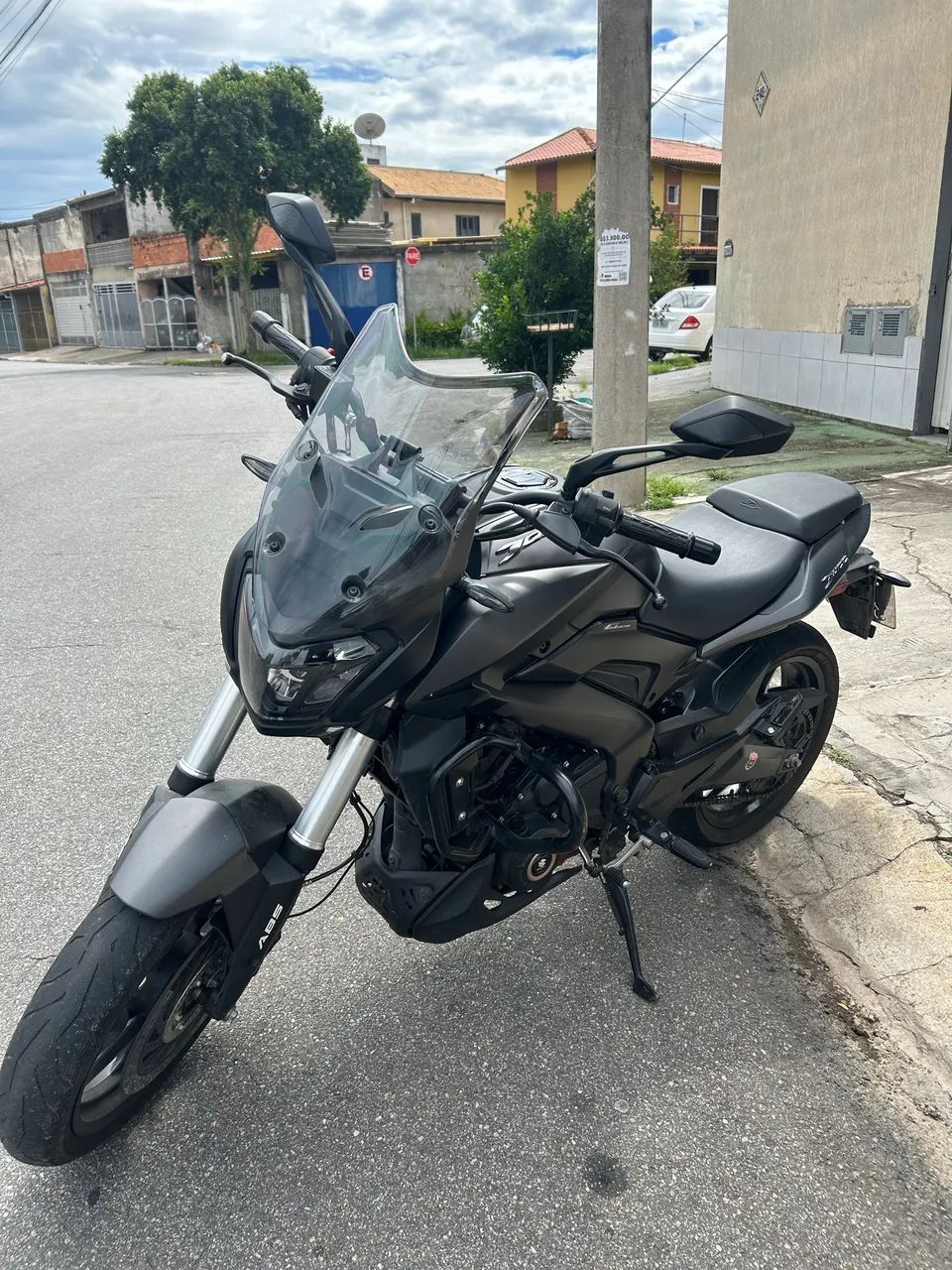 Bajaj Dominar 400 - Foto 2