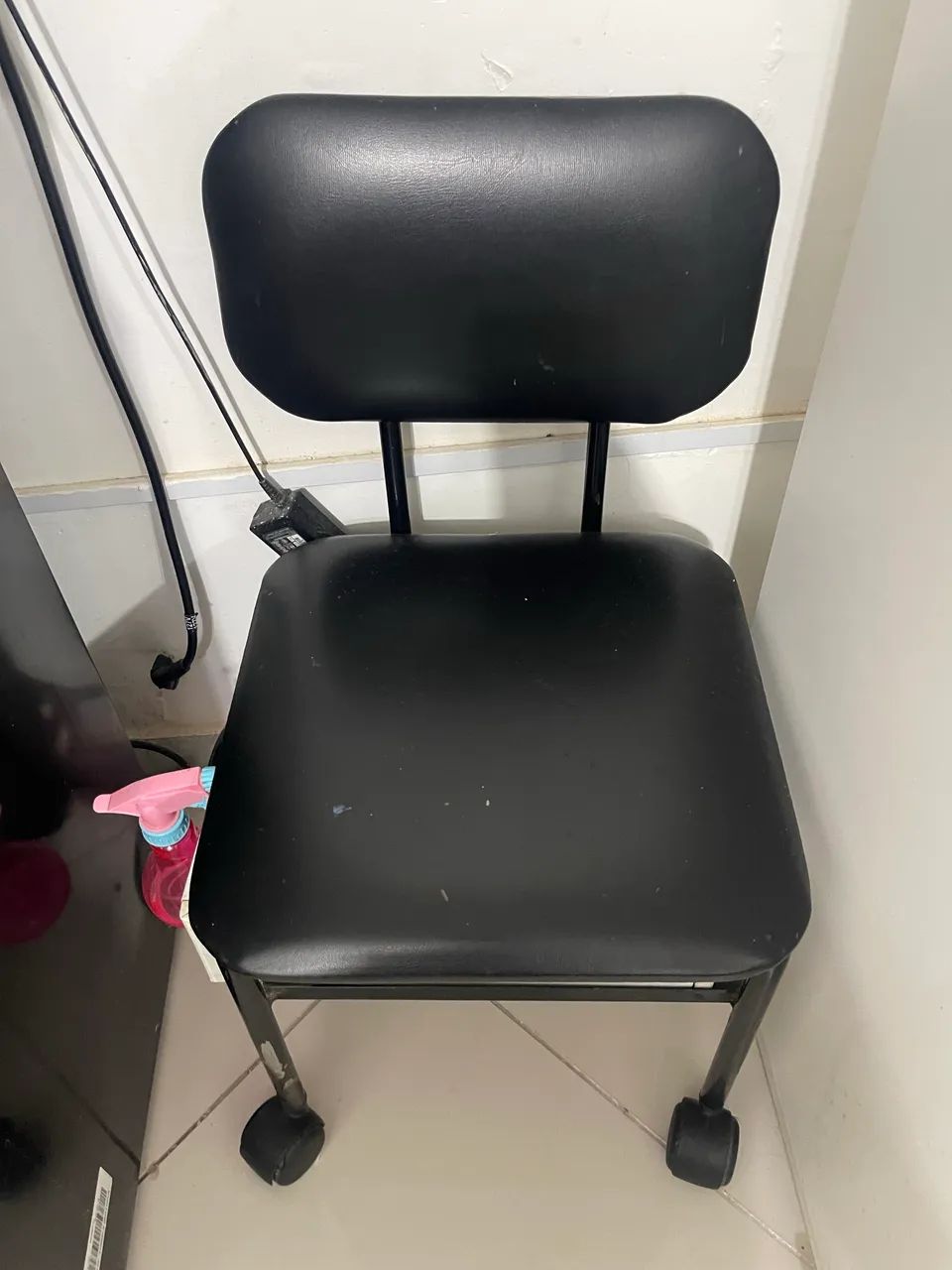 Cadeirinha para manicure