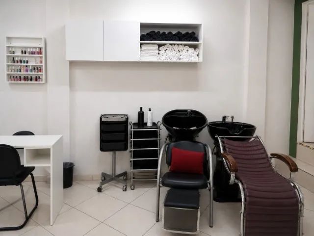 Vendo móveis completos para salão de beleza! - Foto 4