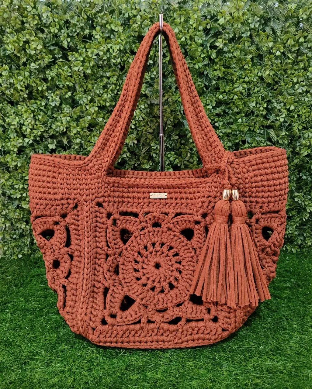 Bolsa de praia artesanal em croche