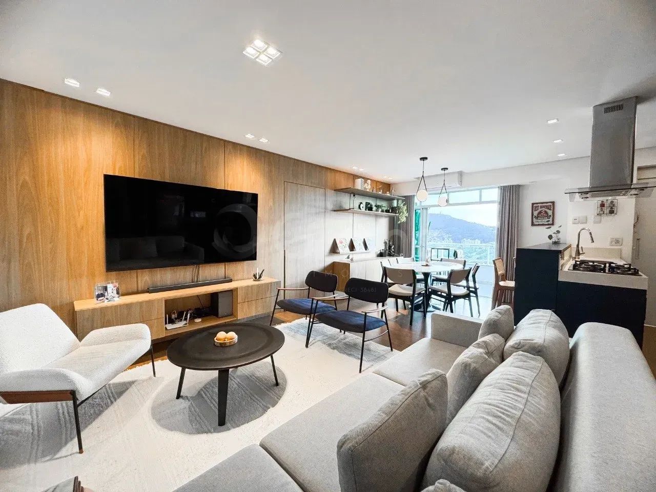 Imóvel para venda possui 125 metros quadrados com 2 quartos em Itacorubi - Florianópolis - - Foto 3