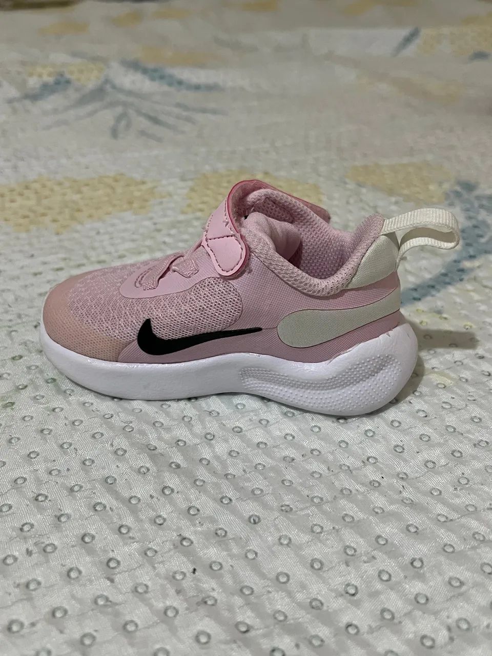 Tênis Nike original  tamanho 20 - Foto 4